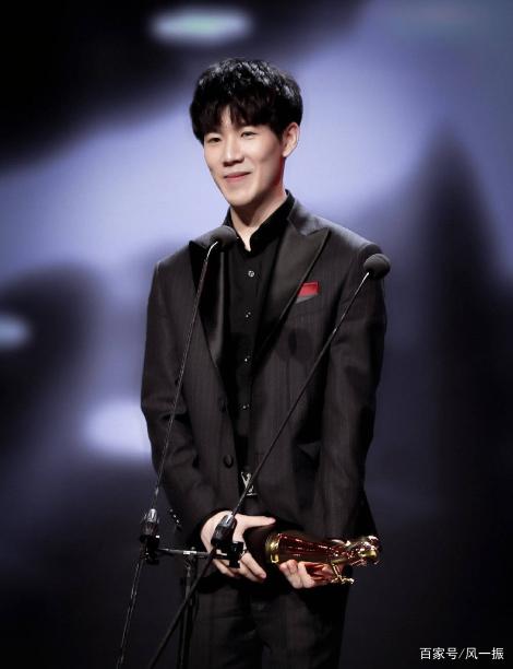 Theshy新理论：上单是空调，有没有不是很重要