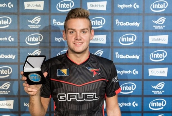 关于重庆QGhappy俱乐部消极比赛的处罚公告