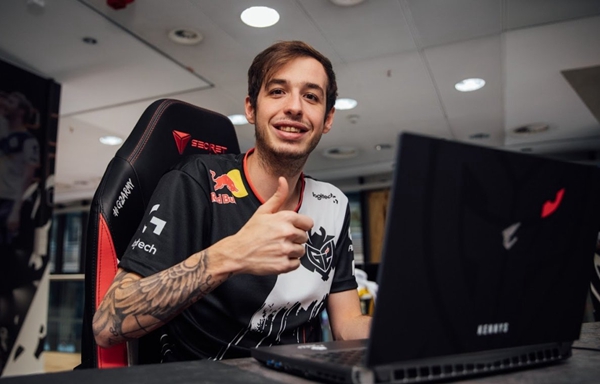 Valve回应了关于 CS2 中数据包延迟的投诉；